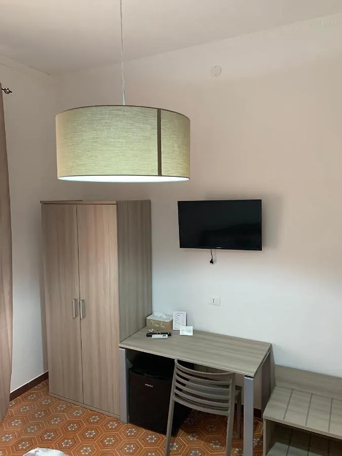 Valentina Lovely Rooms Trapani 3*,
